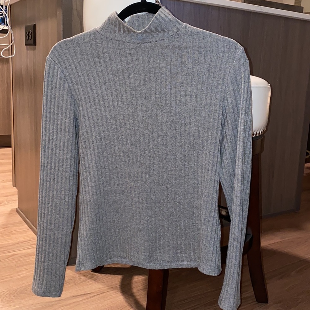 ▫️Topshop Ribbed Gray Mock Neck - Picture 2 of 7